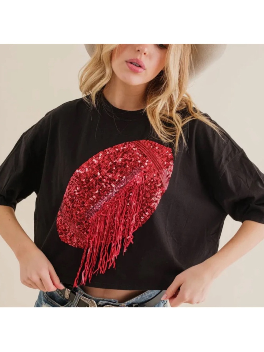 $60 NWOT Blue B. Black & Red Sequin Fringe Football Cropped T-Shirt L - Picture 3 of 7